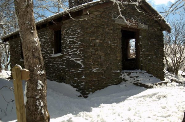 Blood Mtn. shelter